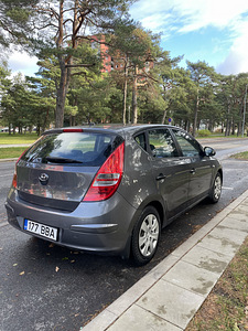 Hyundai i30 1.4 80kW 2008 (4 foto / 14)