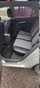 Toyota Auris 2008 1.6 91kW (6 foto / 9)