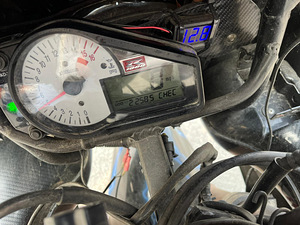 SUZUKI GSX-R 1000 (5 foto / 5)