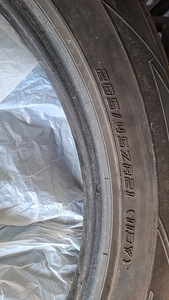 Falken rehvid 285/45za21 (113Y) (3 foto / 4)