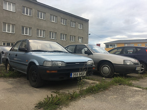 Продам Тойоту Короллу 1989г. (5 фото из 5)
