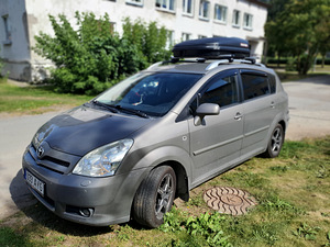 Toyota korolla verso lpg (4 фото из 8)
