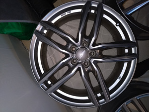 Alutec 8JX19 H2 ET45 5*108 (3 foto / 6)