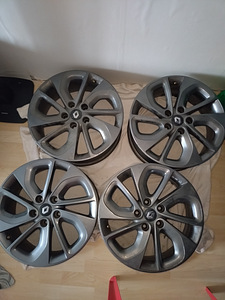 Renault 17tollised veljed (2 foto / 2)
