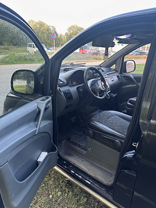 Mercedes-Benz Vito (5 foto / 6)