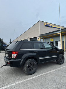Jeep Grand Cherokee 3.0crd 2006 (5 foto / 10)