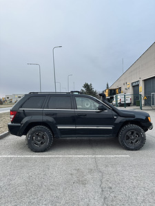 Jeep Grand Cherokee 3.0crd 2006 (7 foto / 10)