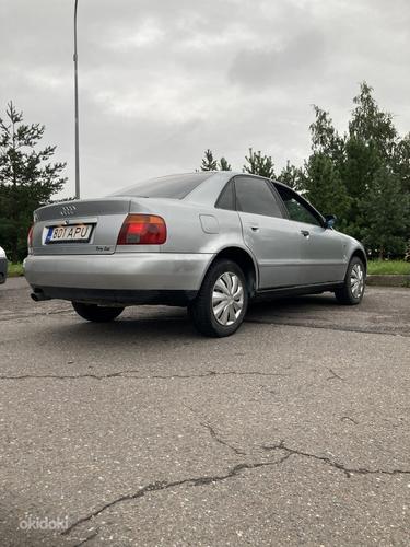 Audi A4 1.8 95.г (фото #5)