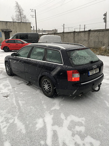 Audi a4 1.8 turbo (3 foto / 7)