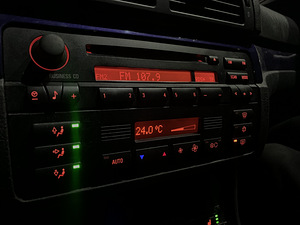 BMW E46 Compact Manuaal ÜV 02.24 (6 foto / 8)