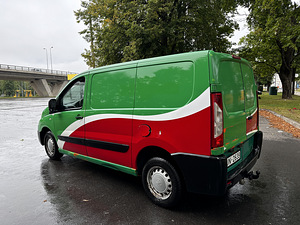 Peugeot Expert (4 foto / 8)