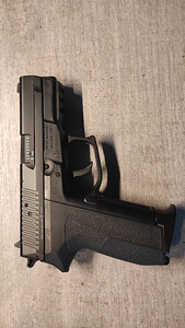 Airsoft püstol SP2022 KWC CO2 (3 foto / 6)