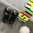 Сноуборд, ботинки и шлем (фото #2)