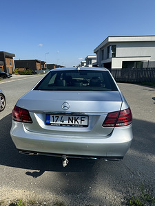 Mercedes-Benz E 250 4MATIC AMG 2.1 150kW (6 foto / 6)