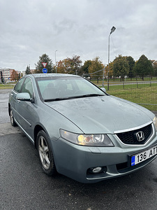 HONDA ACCORD (1 foto / 7)