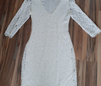 Белое кружевное платье