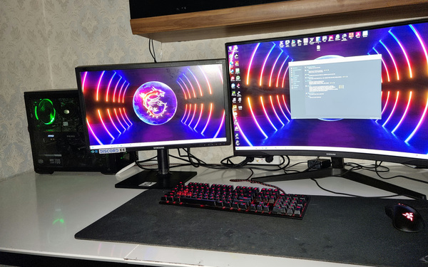 Mänguarvuti i7‑8700 / GTX 1080 + 2 monitori + lisad komplekt