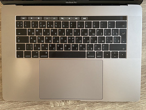 MacBook Pro (15-inch, 2016) (2 фото из 3)