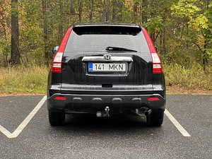 Honda CR-V 2.0 110kW bensiin 2007a (8 foto / 15)