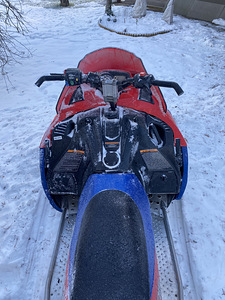 Polaris 600 fusion ho lumesaan (6 foto / 6)