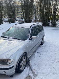 BMW 328i (3 фото из 5)