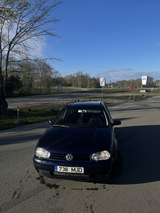 Volkswagen Golf Variant (2 foto / 11)