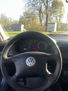 Volkswagen Golf Variant (4 foto / 11)