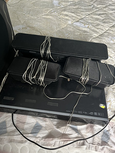 Muua philips kodukino koos plaadimangiaga (1 foto / 3)