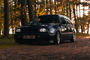 Volkswagen Golf 3 1.9 tdi 66kw (2 foto / 7)