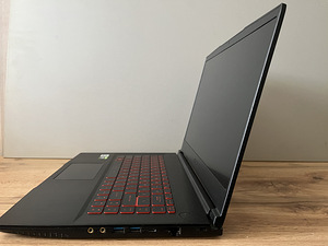 MSI GF63 Thin 10UD 15.6'' i7-10750h/RTX3050ti Gaming laptop (4 foto / 4)