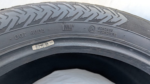Nokian Hakkapeliitta 215/55/17 (3 foto / 3)