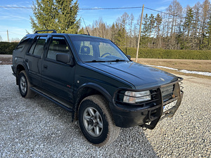 Opel frontera 2.5 TDS 85kw (2 foto / 7)