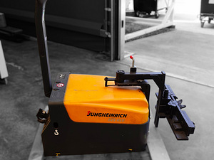 Jungheinrich EZS 010 veduk (4 foto / 9)