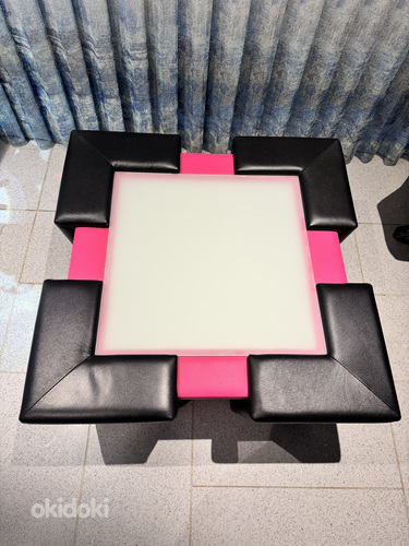 Журнальный столик с RGB-подсветкой (фото #1)