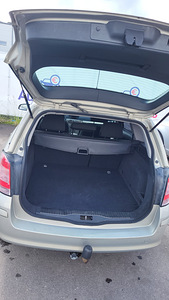 OPEL ASTRA STATION WAGON (2 foto / 10)