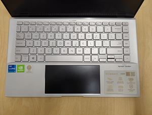 Asus ZenBook UX435EG-A5011T (2 foto / 3)