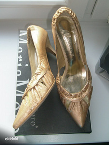 Красивые женские туфли, размер 37