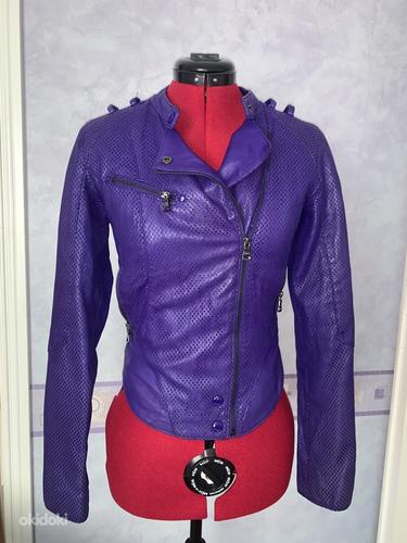 Guess фиолетовая кожаная куртка (фото #2)