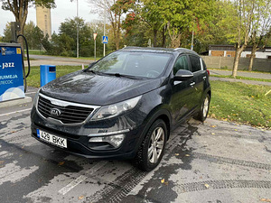 Продам Kia Sportage 2013 , бензин (1 фото из 7)