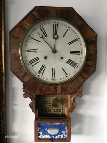 Старые американские настенные часы (фото #3)
