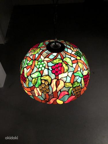 Потолочный светильник в стиле тиффани (фото #3)