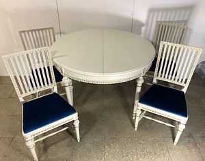Куставский обеденный стол и 4 стула