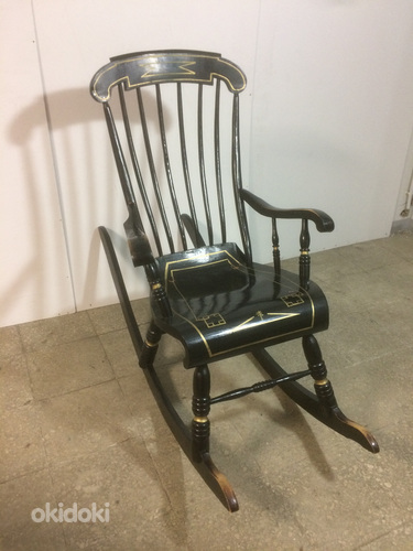 Антикварное кресло-качалка (фото #2)