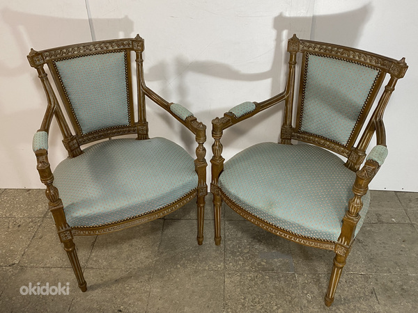 2 старинных кресла в стиле Кустави. (фото #3)