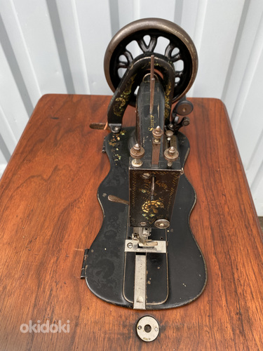 Швейная машинка Зингер 1871г. (фото #5)