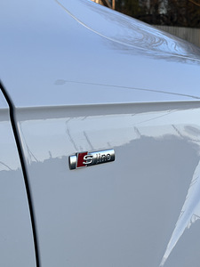 Audi Q7 4.2TDI S-line 2012 (13 foto / 13)