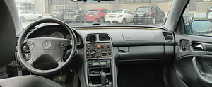 Mercedes-Benz CLK 320 Avantgarde 3.2 V6 + LPG 160kW (10 foto / 13)