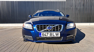 Volvo V70 Ocean Race D5 158kW (3 фото из 15)