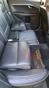 Volvo V70 Ocean Race D5 158kW (10 фото из 15)