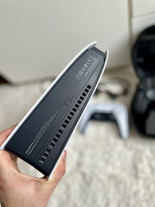 Sony PlayStation 5 Slim 1 TB 2 controllers (4 foto / 6)